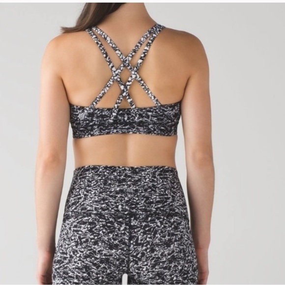 LULULEMON Energy Bra Ice Breaker Black Speckled Print Size 6 - Picture 3 of 8